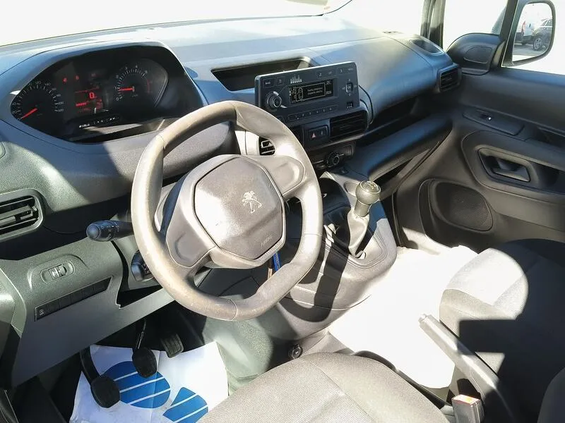 Peugeot Partner BlueHDi (AC) - foto 10