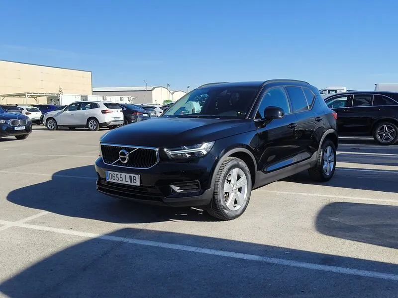 Volvo XC40 1.5 T2 Momentum Core