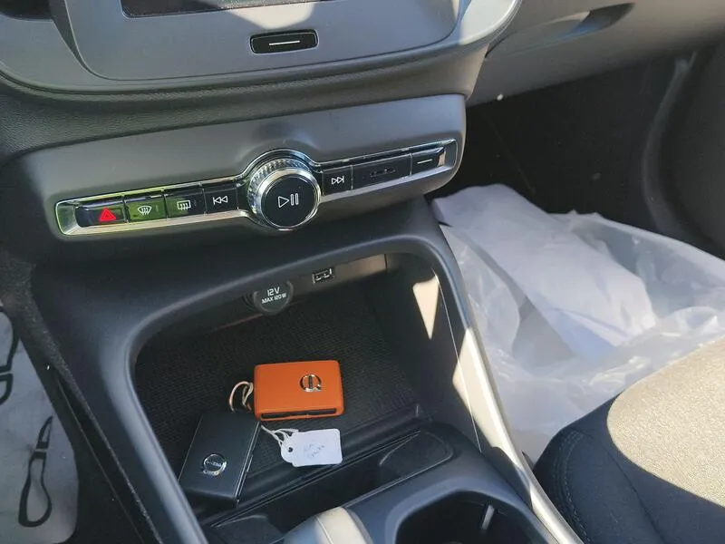Volvo XC40 1.5 T2 Momentum Core - foto 12