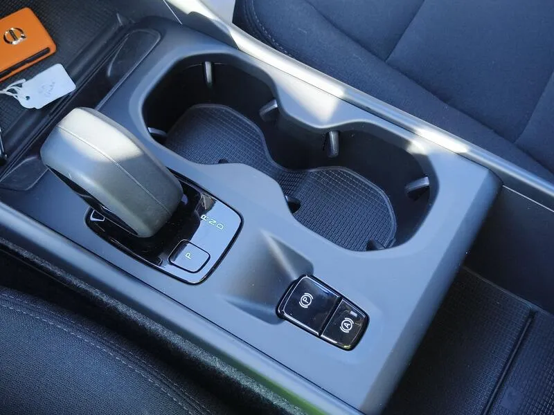 Volvo XC40 1.5 T2 Momentum Core - foto 13