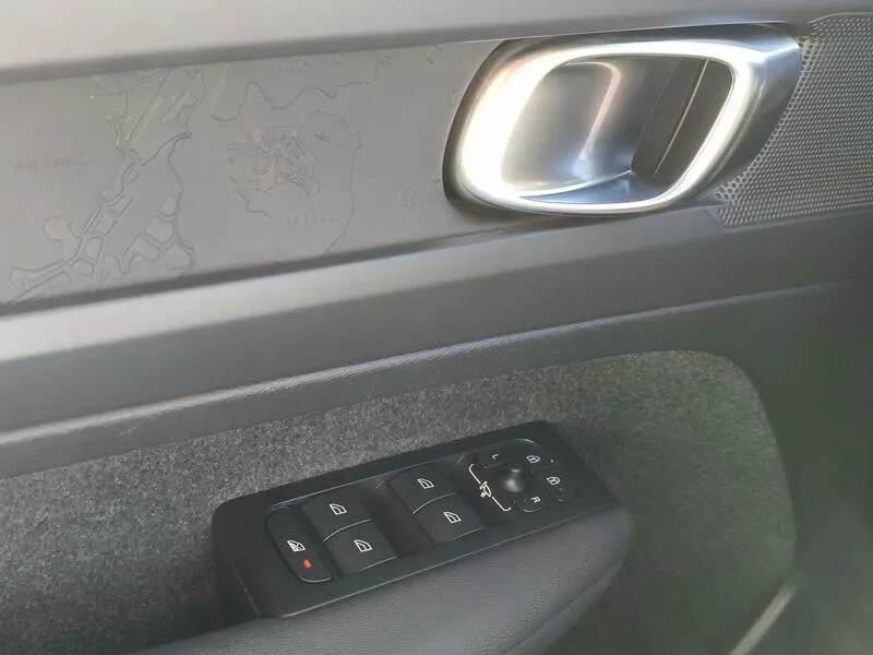 Volvo XC40 1.5 T2 Momentum Core - foto 27