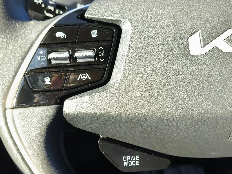 Kia Niro e-Concept 64kWh - foto 25