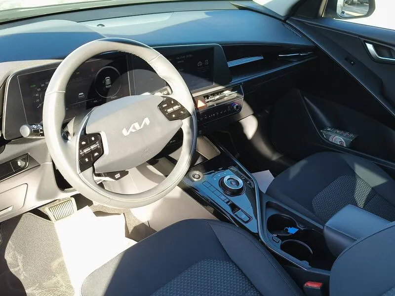 Kia Niro e-Concept 64kWh - foto 10
