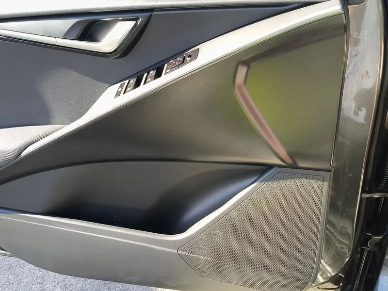 Kia Niro e-Concept 64kWh - foto 29