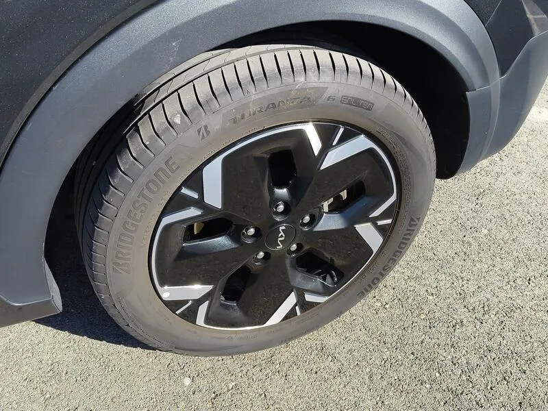 Kia Niro e-Concept 64kWh - foto 42