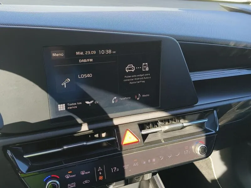Kia Niro e-Concept 64kWh - foto 11