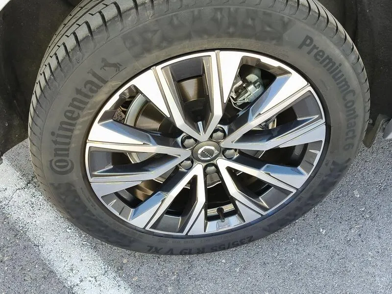 Volvo XC60 2.0 T6 AWD Recharge Inscription - foto 44