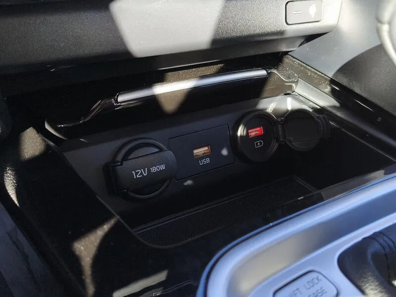 Kia XCeed 1.6 GDi PHEV E-Tech - foto 15