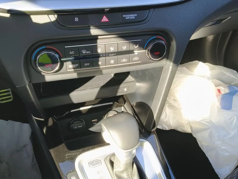 Kia XCeed 1.6 GDi PHEV E-Tech - foto 12