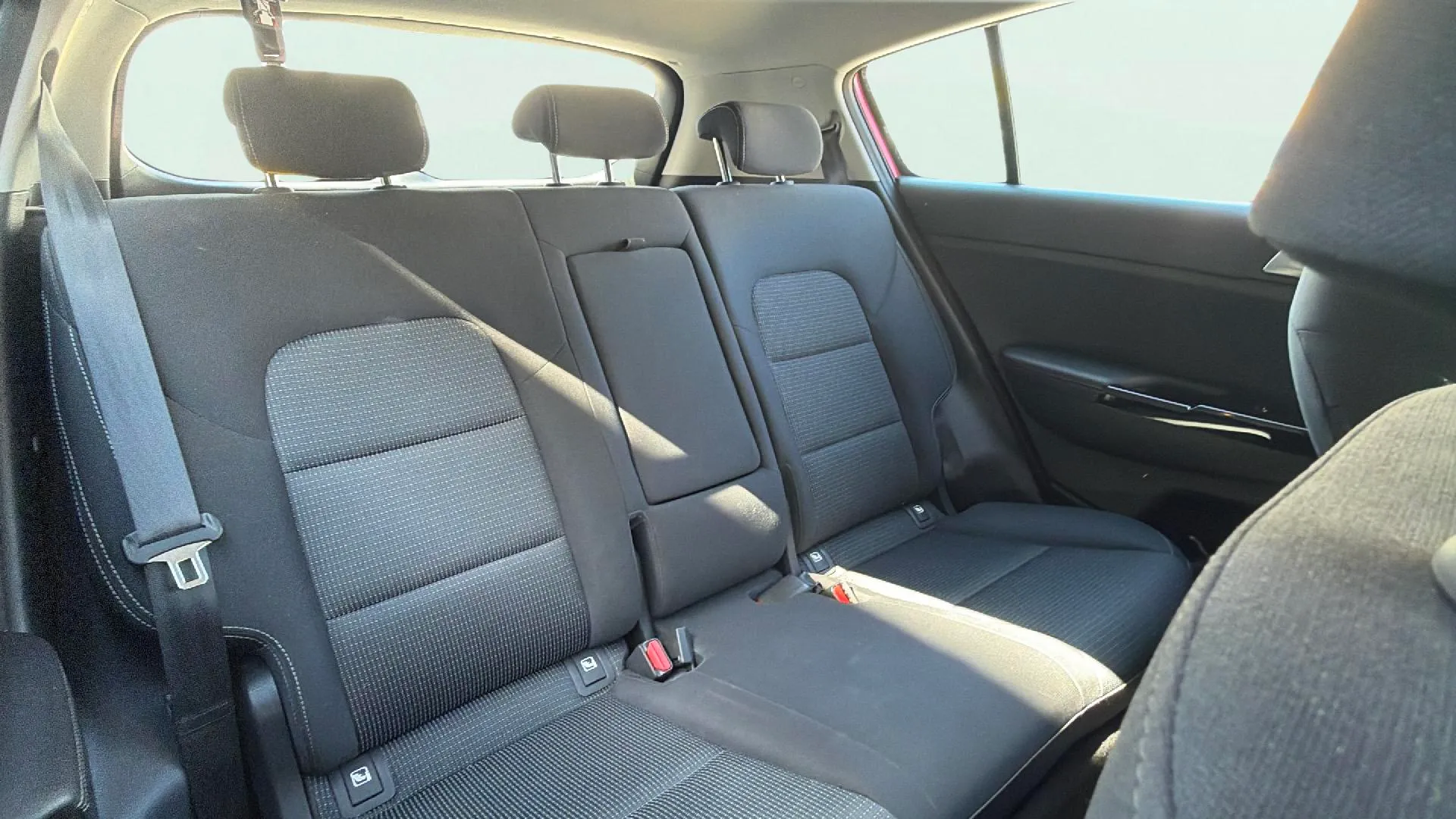 Kia Sportage 1.6 GDi Drive 4x2 - foto 24