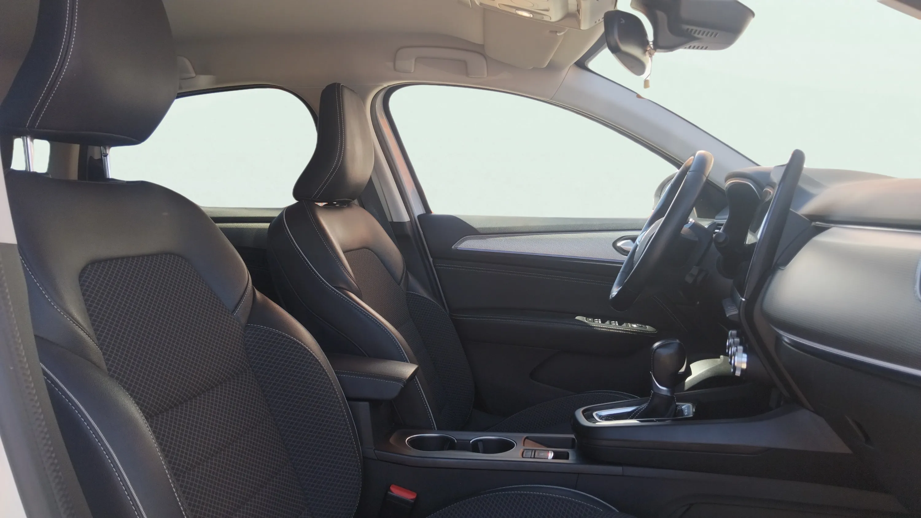 Renault Arkana Techno E-Tech Híbrido - foto 10