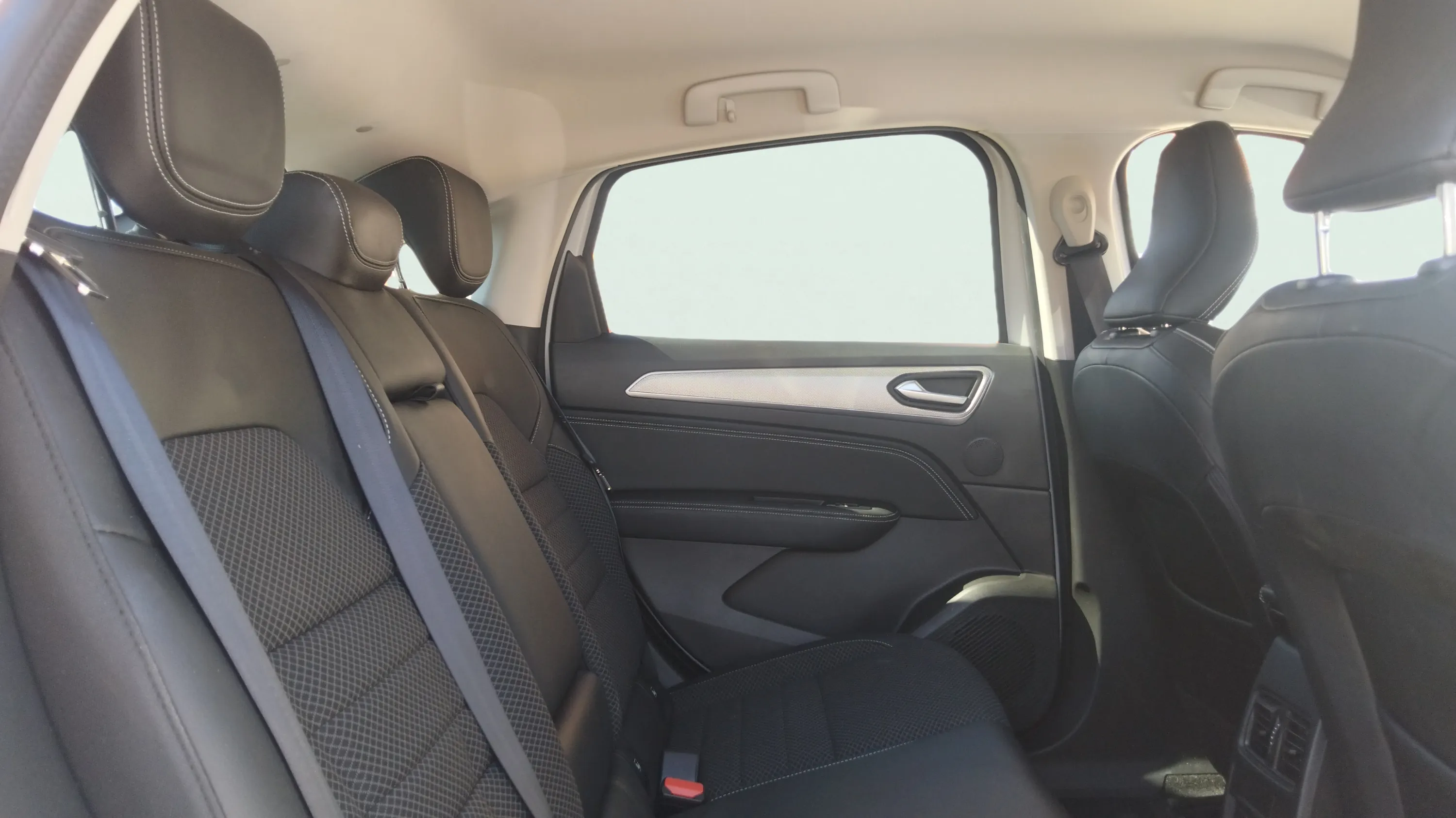 Renault Arkana Techno E-Tech Híbrido - foto 11
