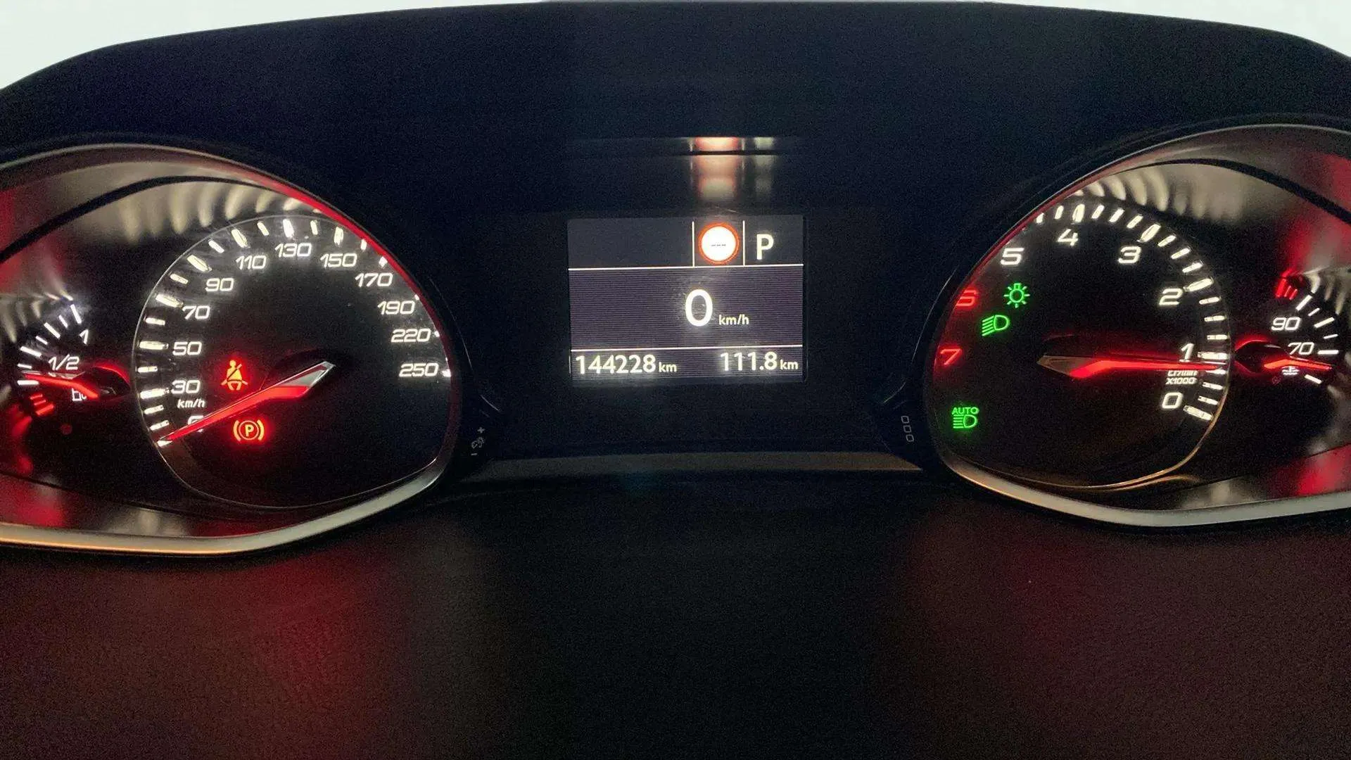 Peugeot 308 Style 1.2 PureTech EAT8 - foto 14