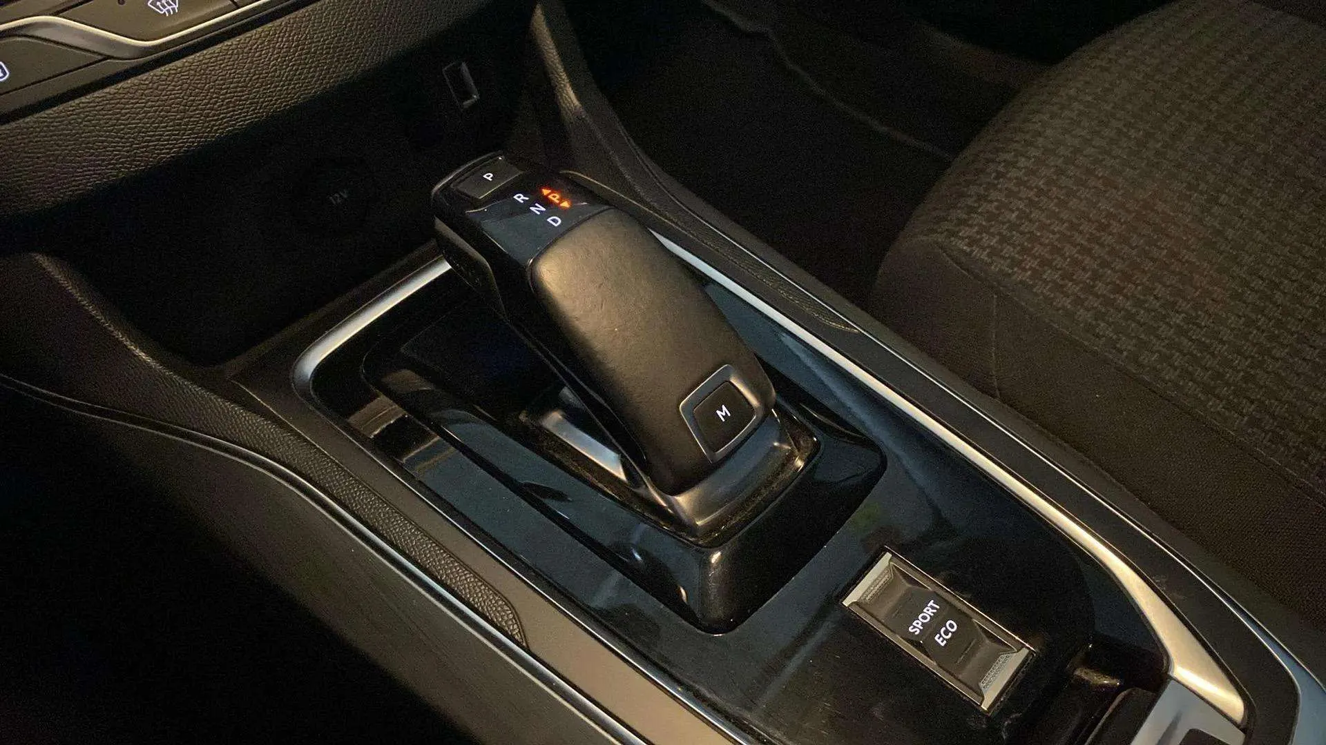 Peugeot 308 Style 1.2 PureTech EAT8 - foto 18