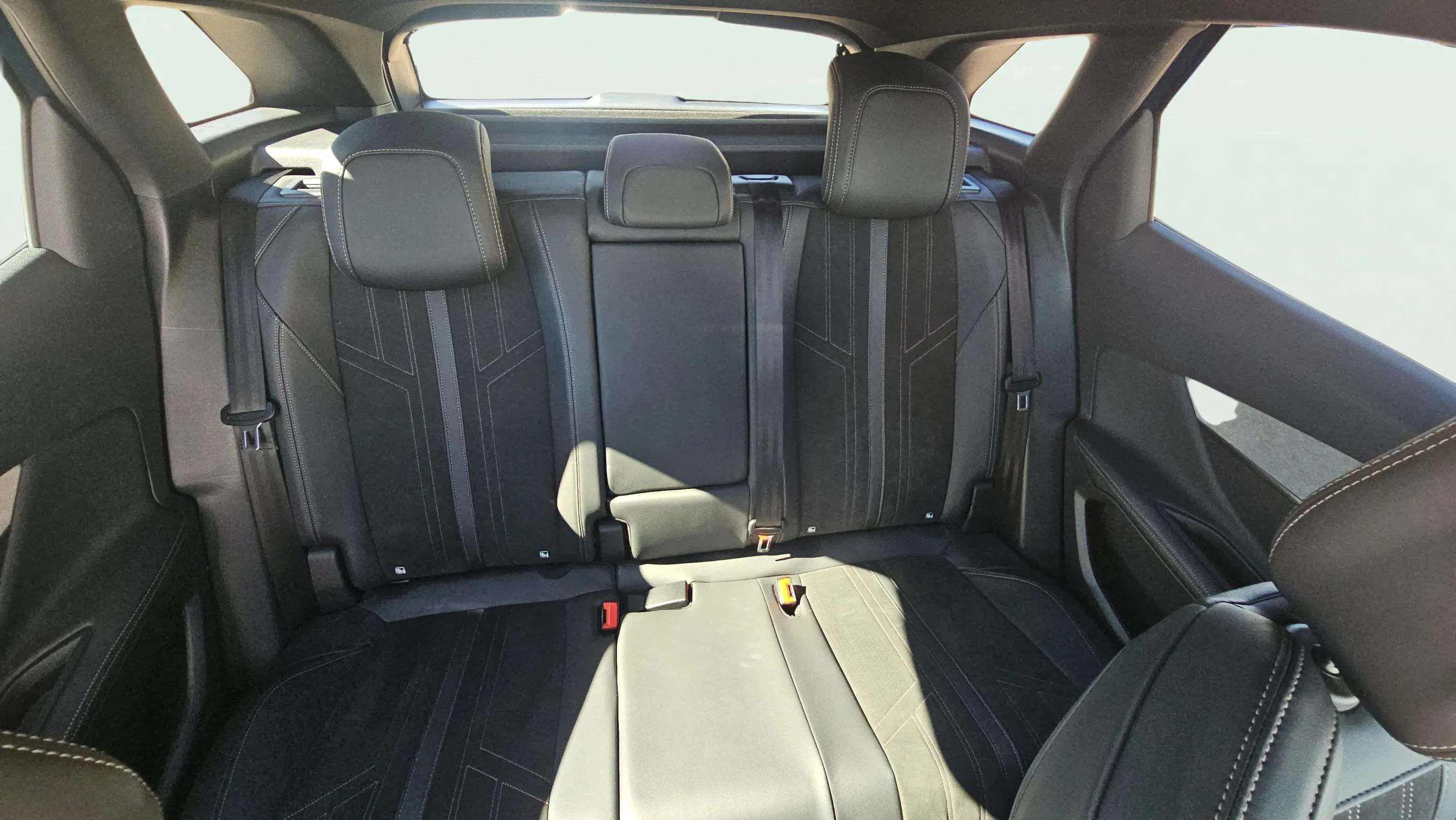 Peugeot 3008 1.2 PureTech GT - foto 17