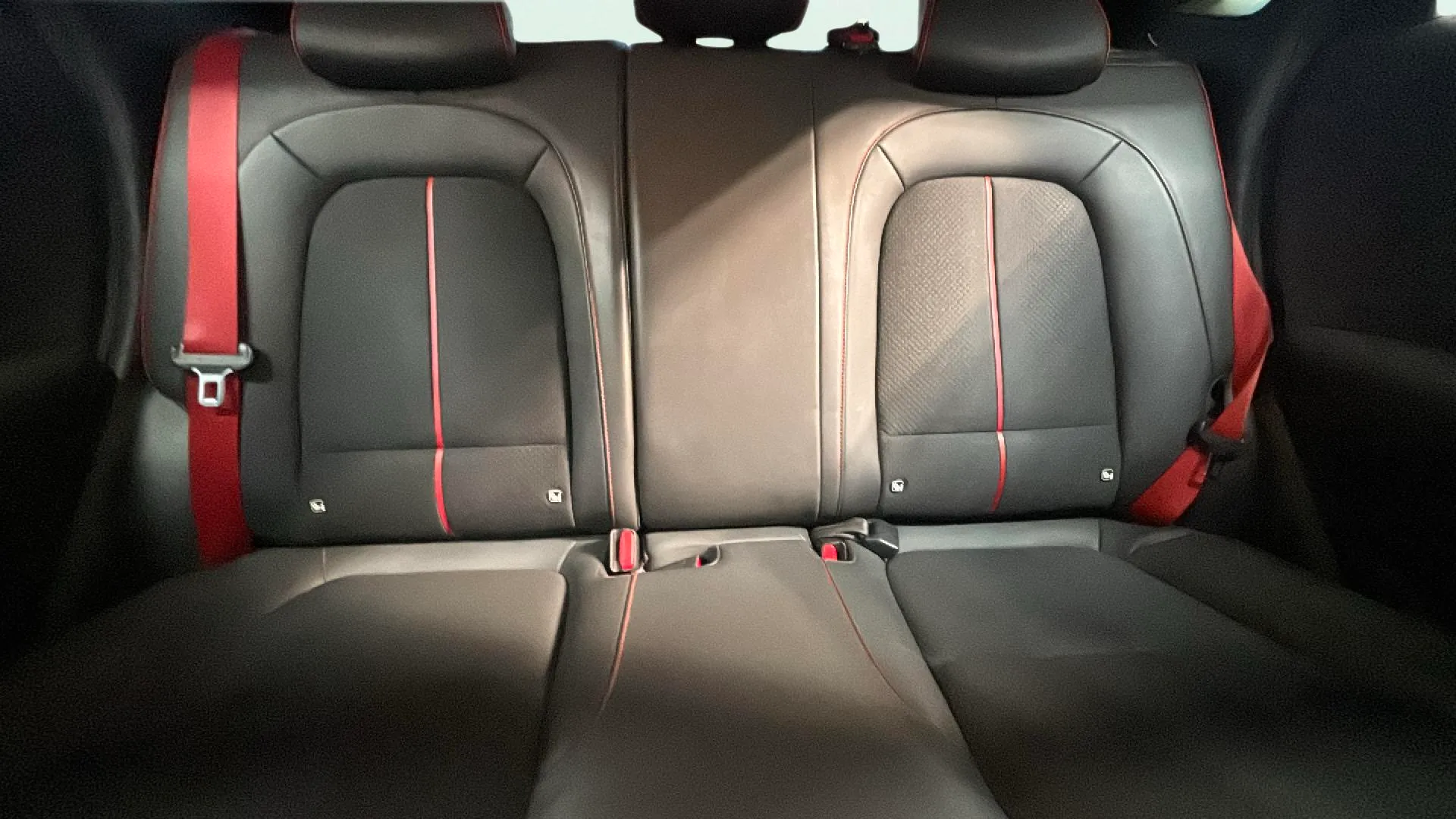 Hyundai Kona 1.6 GDI HEV Tecno Red DCT - foto 19