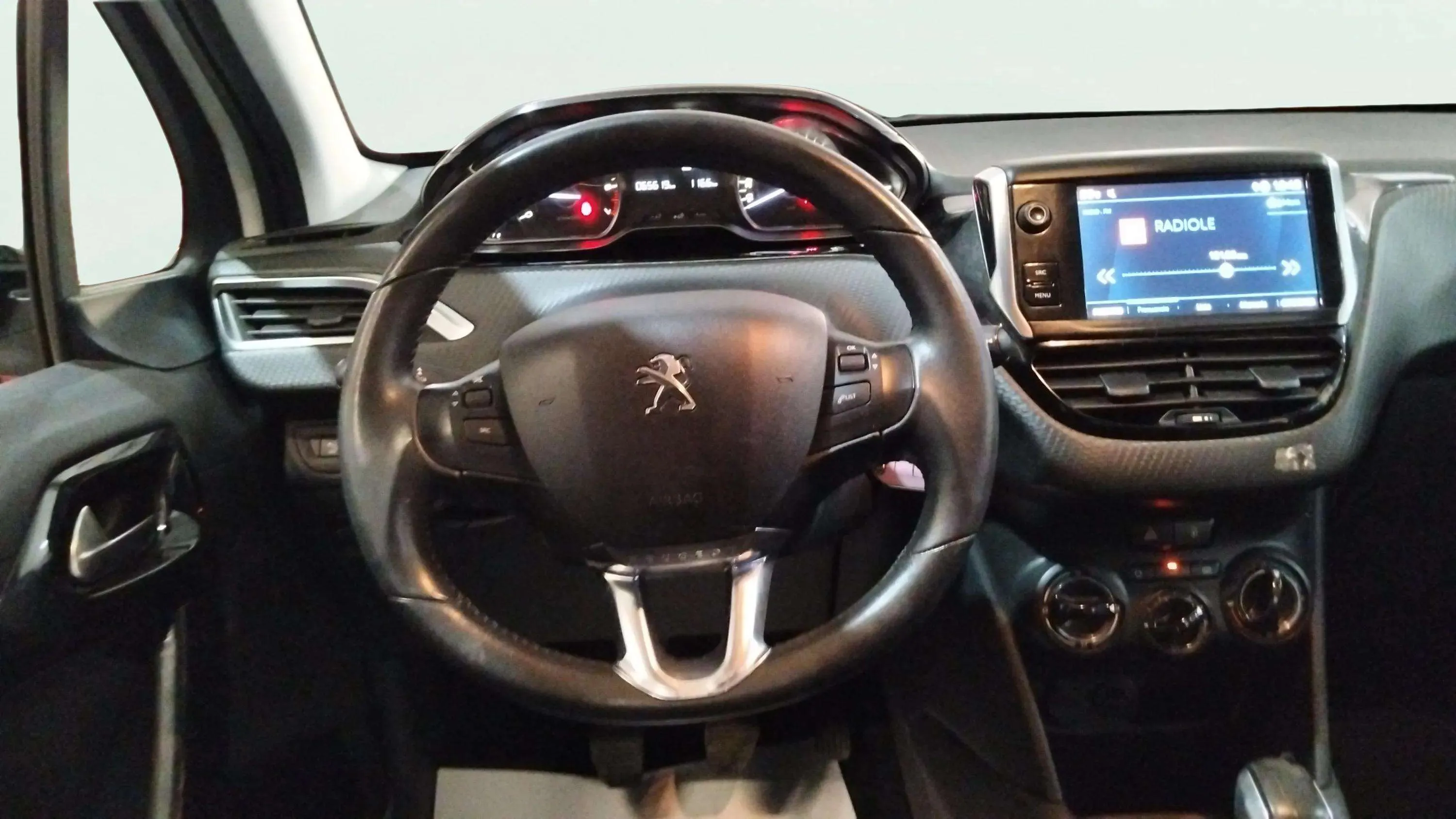 Peugeot 208 Tech Edition1.2L PureTech - foto 10