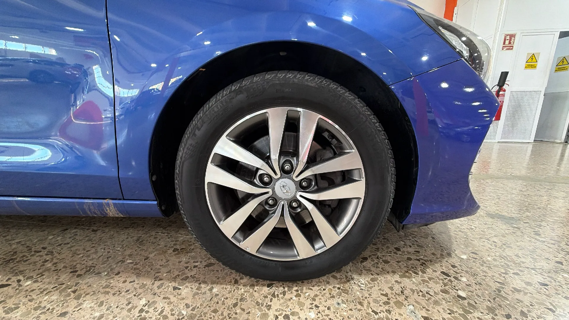Hyundai i30 1.0 T-GDi Essence - foto 13