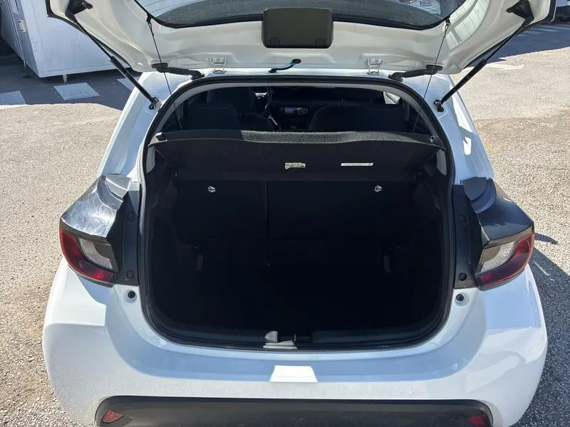 Toyota Yaris 1.5 120H Business Plus - foto 16