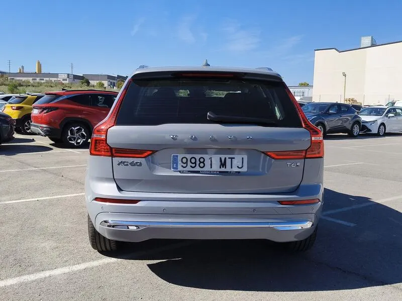 Volvo XC60 2.0 T6 AWD Recharge Core - foto 5