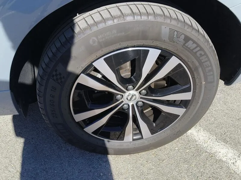 Volvo XC60 2.0 T6 AWD Recharge Core - foto 45