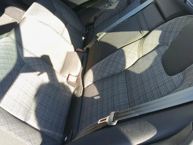 Volvo XC60 2.0 T6 AWD Recharge Core - foto 34