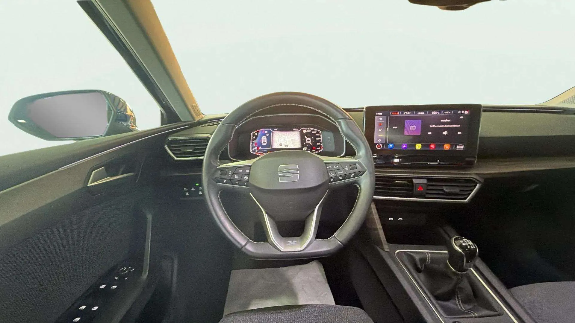 SEAT León - foto 10