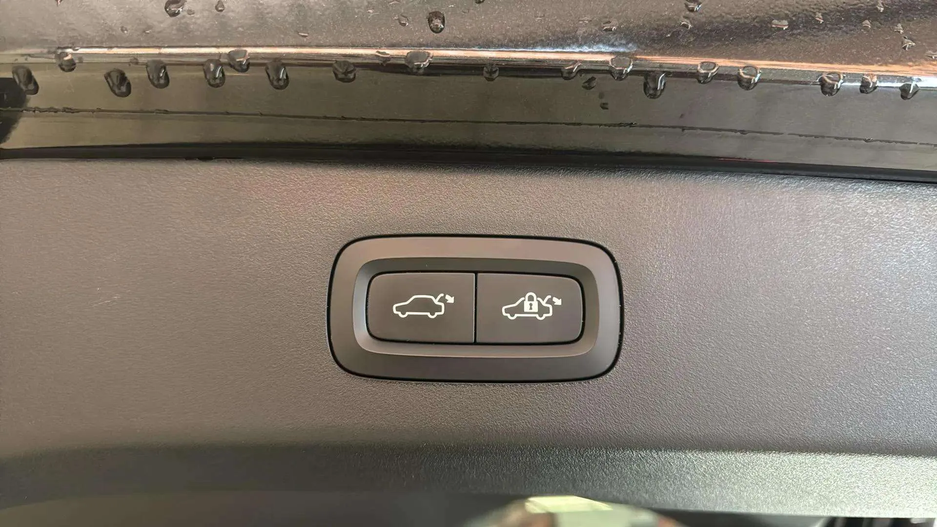 Lynk & Co 01 1.5 PHEV 3. - foto 11