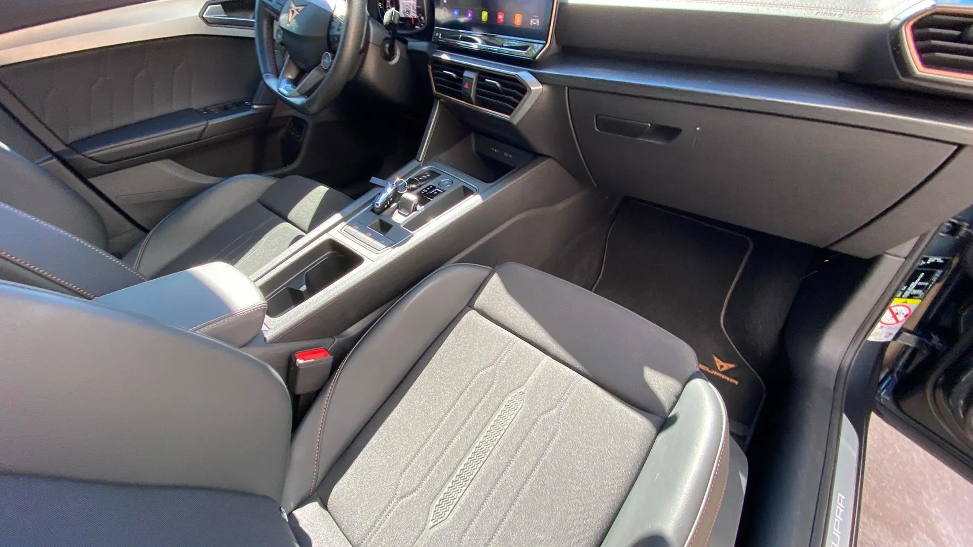 Cupra Formentor 1.4 e-Hybrid VZ DSG - foto 23