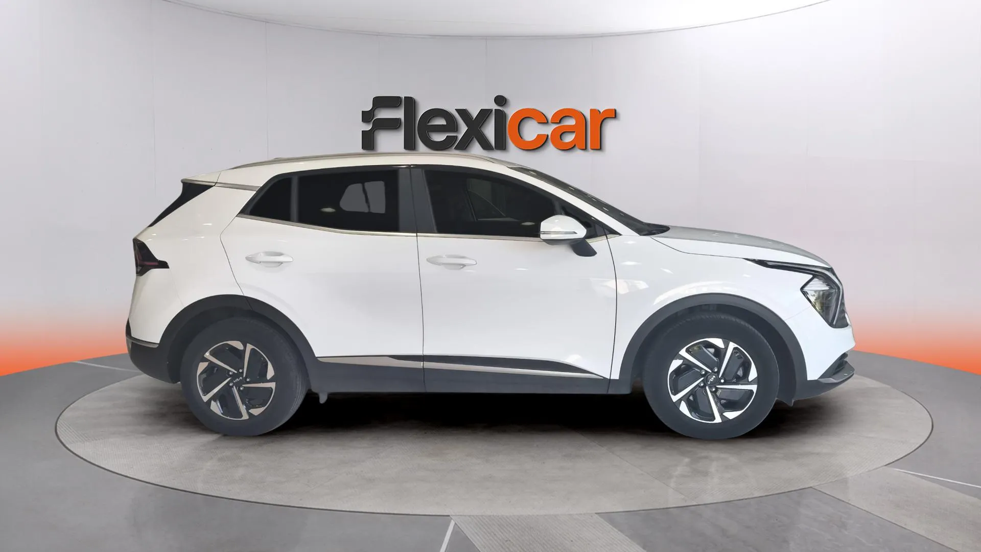 Kia Sportage 1.6 T-GDi Concept 4x2 - foto 2