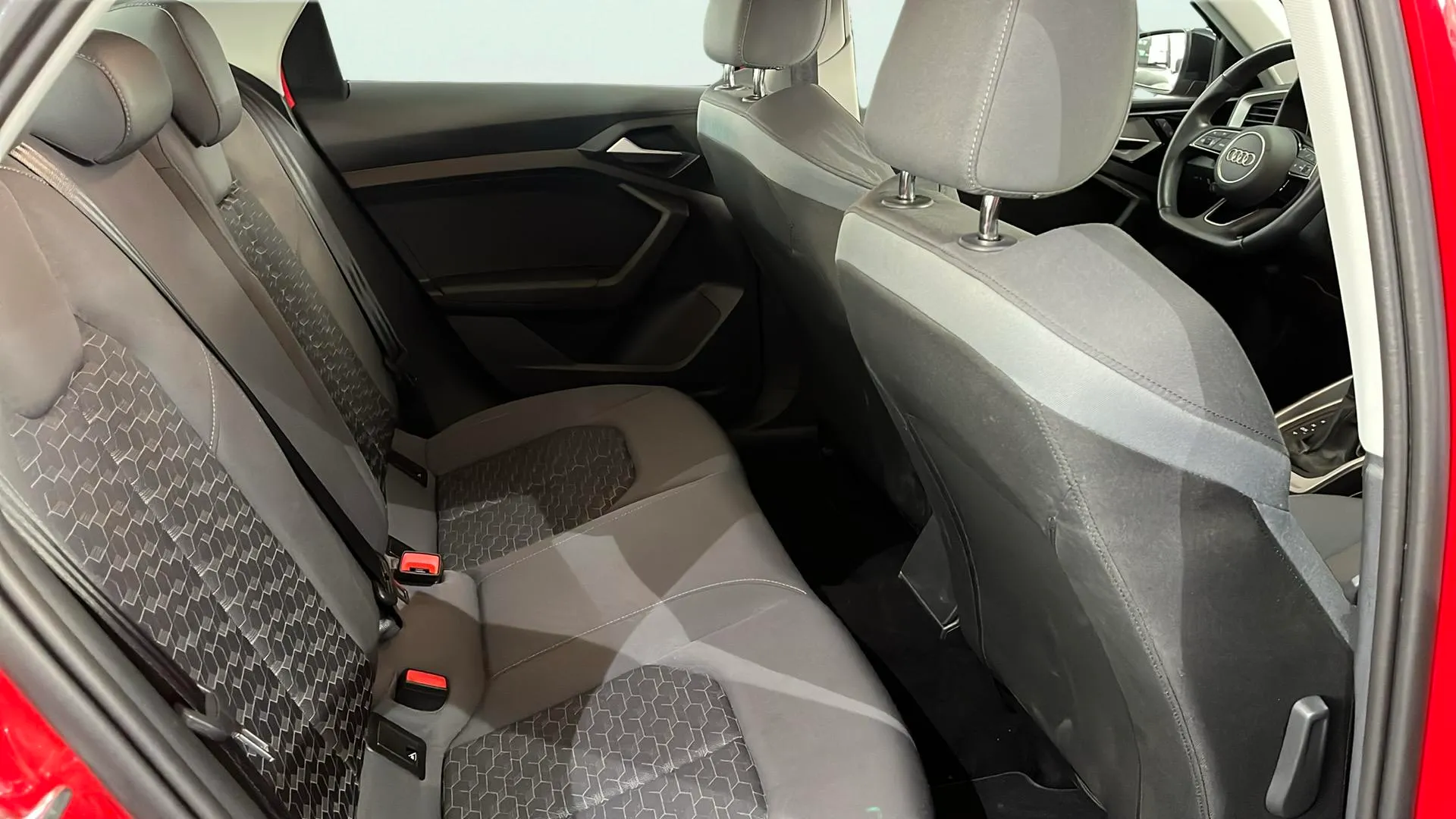 Audi A1 Sportback Adrenalin 30 TFSI S tron - foto 17