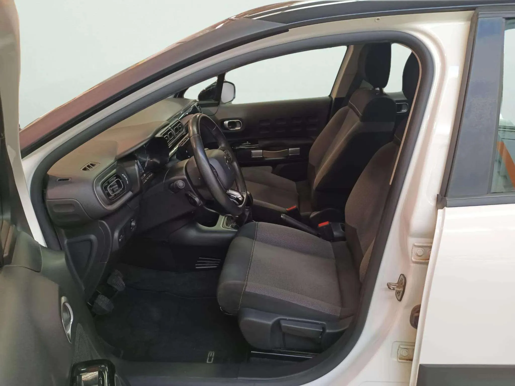 Citroën C3 PureTech C-Series - foto 9