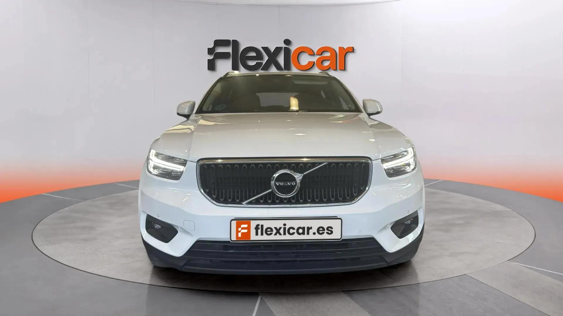 Volvo XC40 1.5 T3 Momentum - foto 8