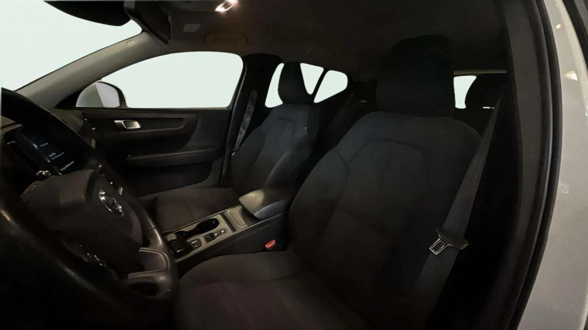 Volvo XC40 1.5 T3 Momentum - foto 20