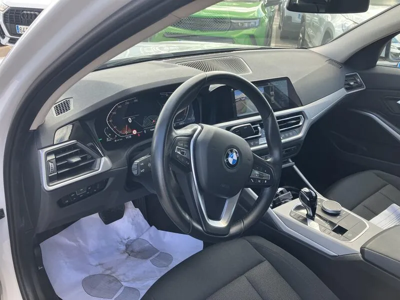 BMW Serie 3 320d - foto 10