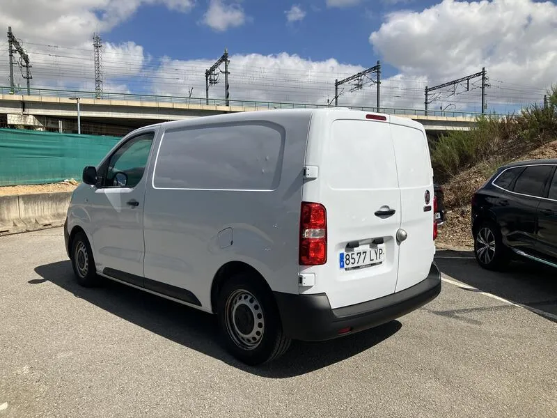 Fiat Scudo Furgon L1 MT6 Business - foto 4