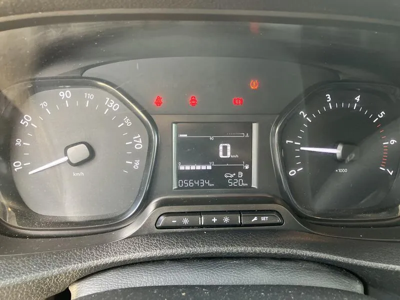 Fiat Scudo Furgon L1 MT6 Business - foto 16