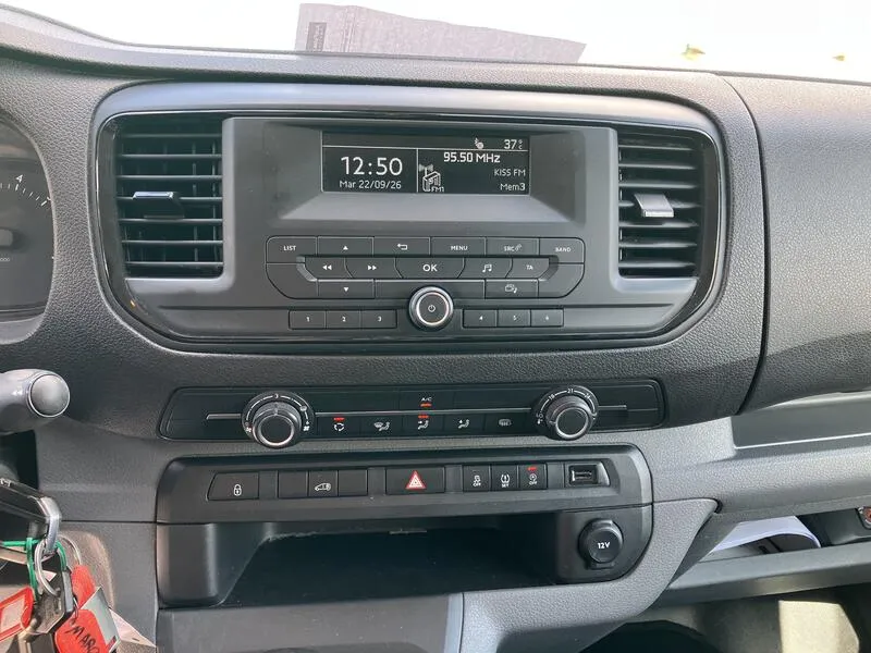 Fiat Scudo Furgon L1 MT6 Business - foto 17