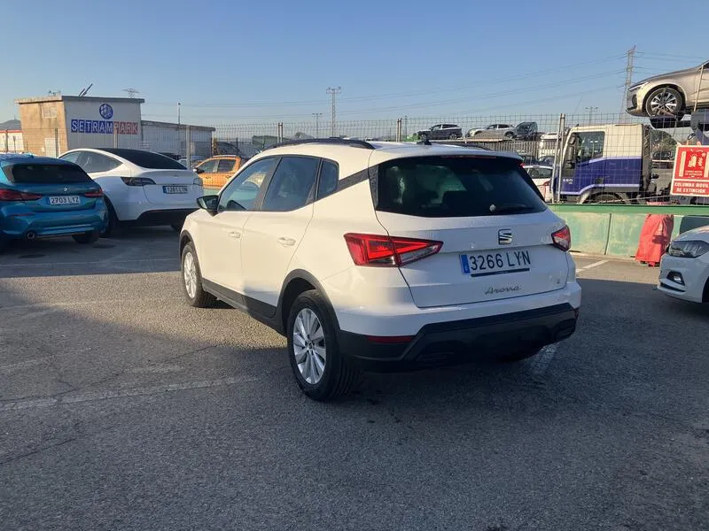 SEAT Arona 1.0 TSI Style Plus - foto 4