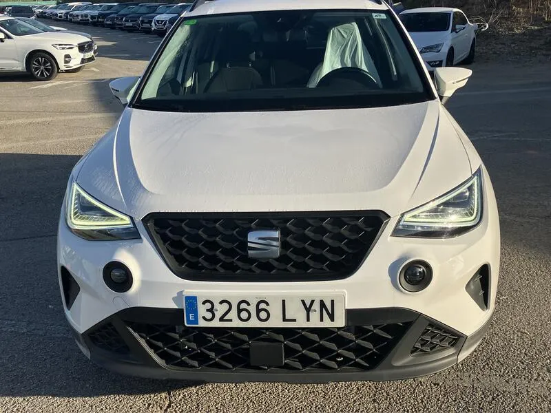 SEAT Arona 1.0 TSI Style Plus - foto 9
