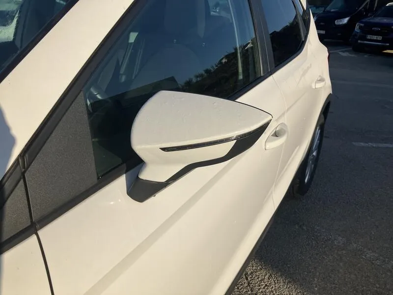 SEAT Arona 1.0 TSI Style Plus - foto 16