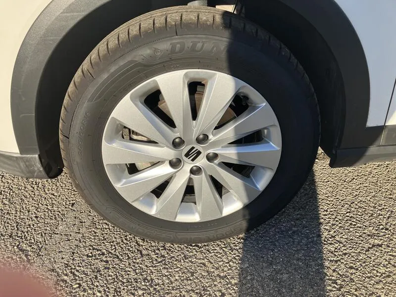 SEAT Arona 1.0 TSI Style Plus - foto 17
