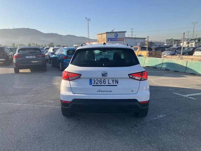SEAT Arona 1.0 TSI Style Plus - foto 5