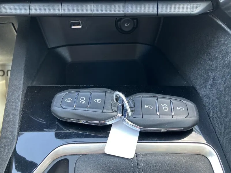 Peugeot 3008 1.5 BlueHDi Active Pack - foto 20