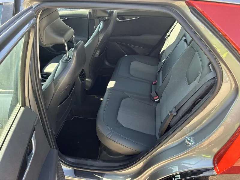 Kia Niro 1.6 GDi HEV Drive - foto 20