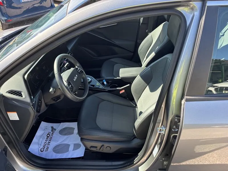 Kia Niro 1.6 GDi HEV Drive - foto 29