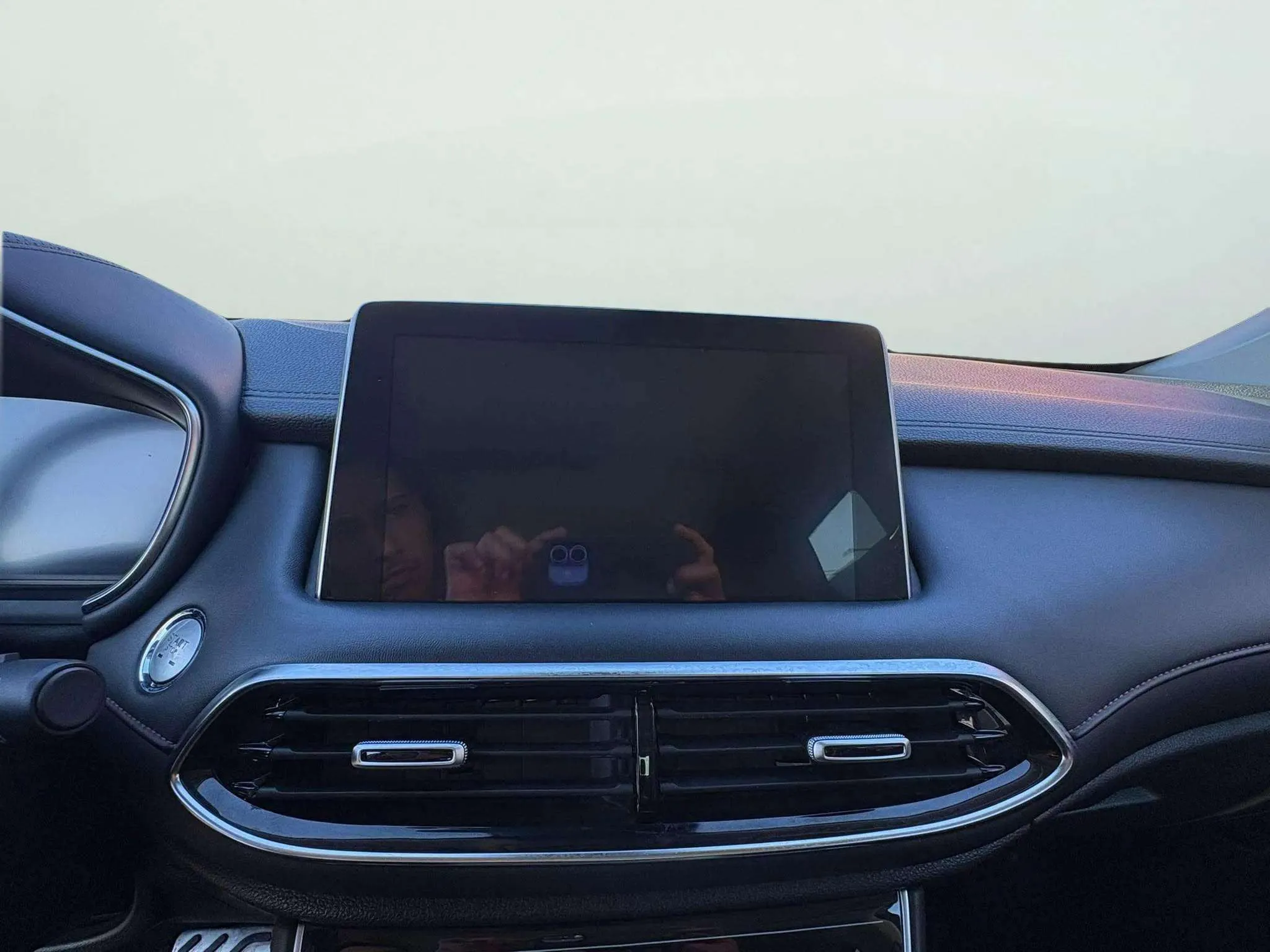 MG HS 1.5T-GDI PHEV Luxury - foto 12