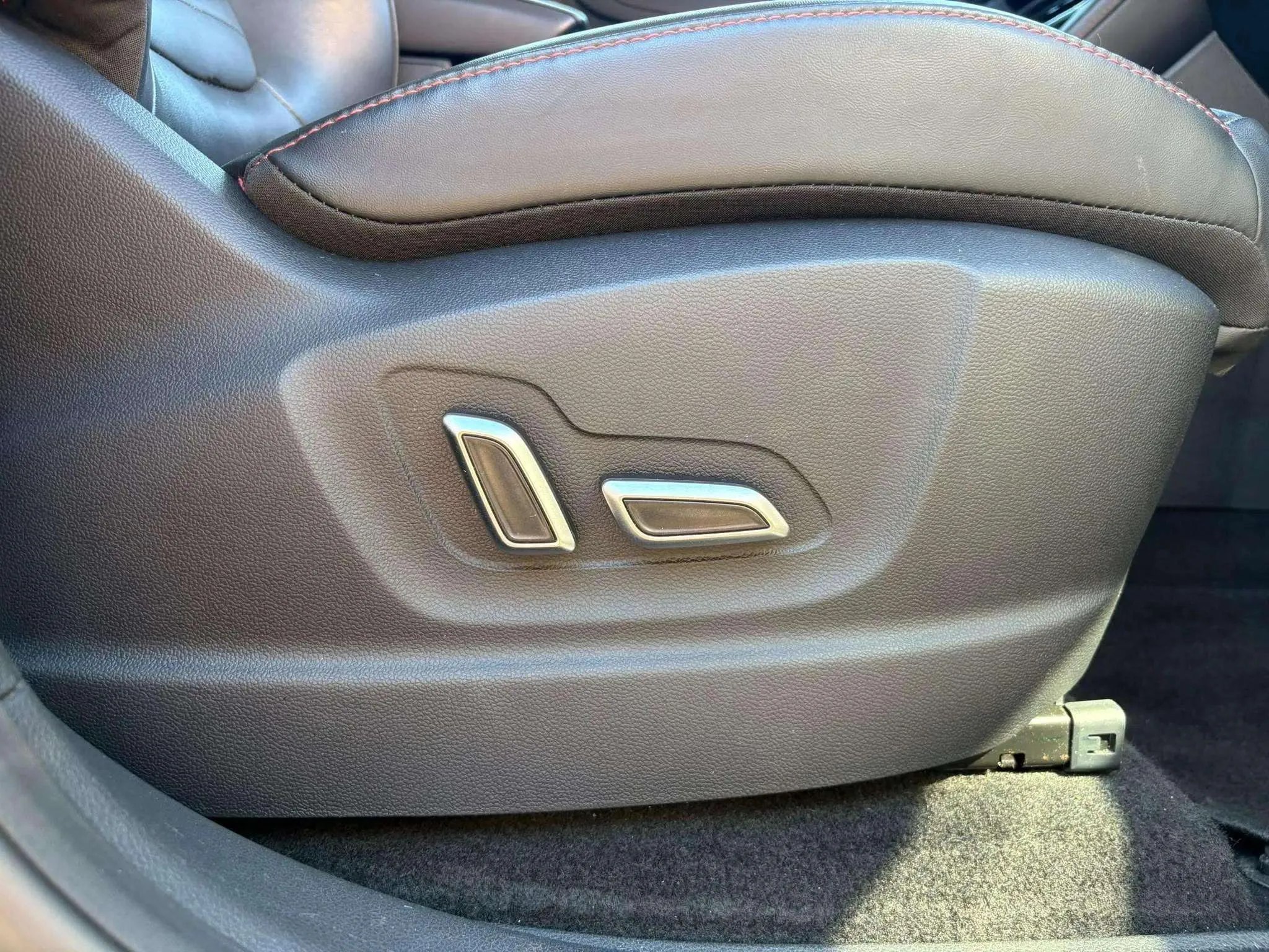 MG HS 1.5T-GDI PHEV Luxury - foto 14