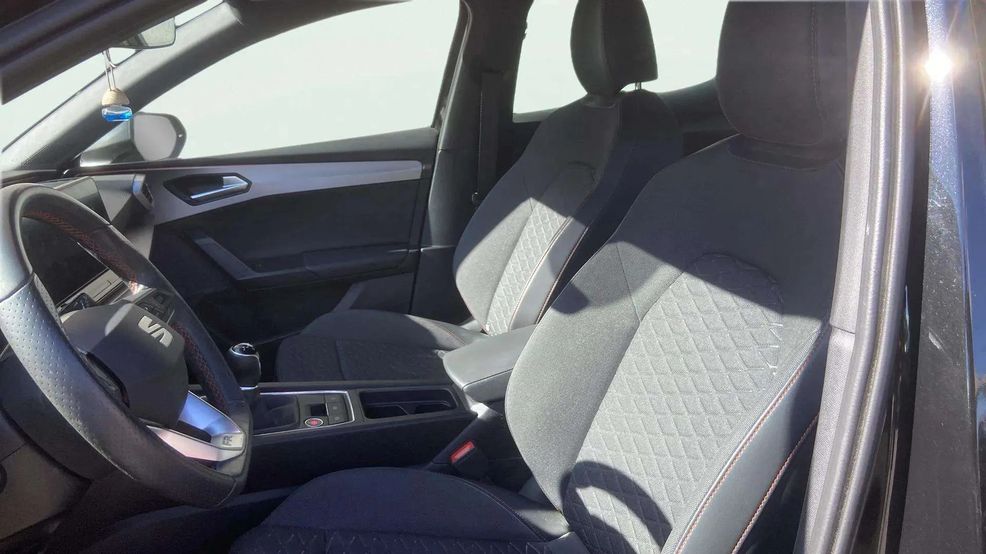 SEAT León 2.0 TDI FR - foto 23