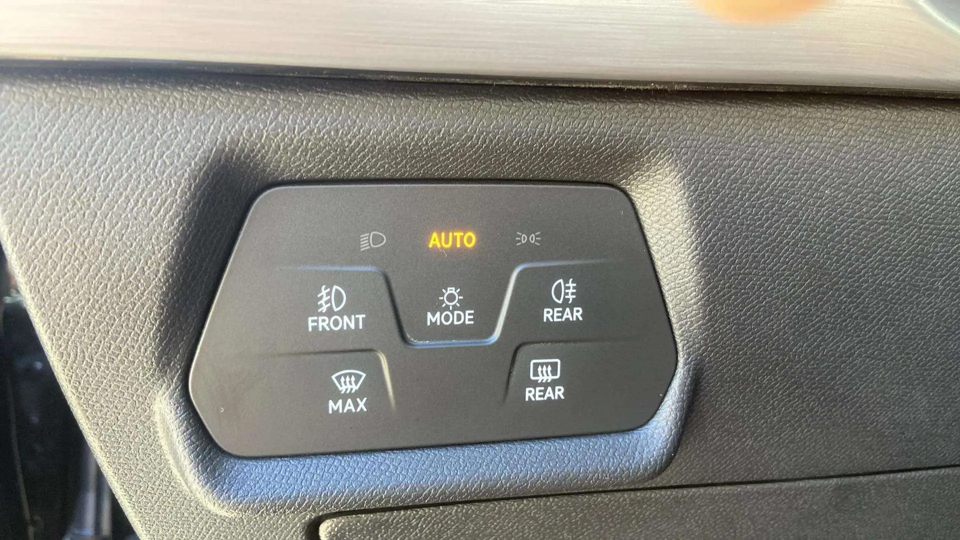 SEAT León 2.0 TDI FR - foto 21